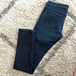 AG Aubrey Skinny Straight Jean
